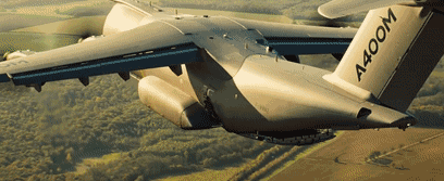 韩国老哥200米高空强开飞机舱门:类似的狼人还真不少!